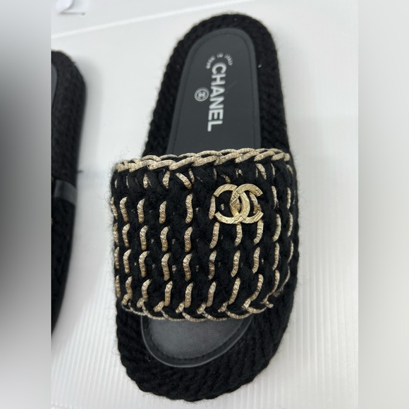 Chanel 2022 CC Black Knit Slide Sandals - Picture 7 of 8
